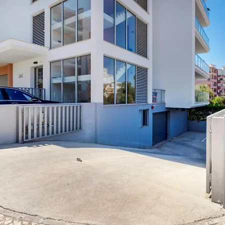 Sunny Brand New 2-bedroom - 500m From Da Rocha With Ac And Pool! *
